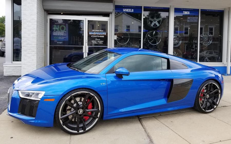 Audi R8 V10 on Forgiato Wheels (Diapason-ECL) '2017